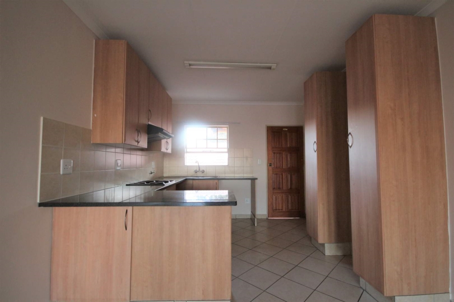 To Let 2 Bedroom Property for Rent in Hazeldean Gauteng