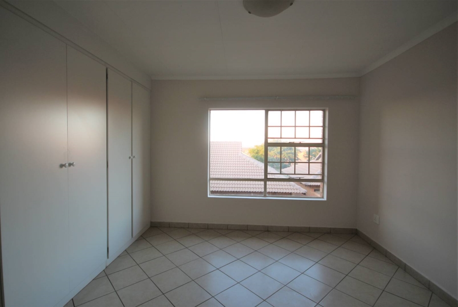 To Let 2 Bedroom Property for Rent in Hazeldean Gauteng