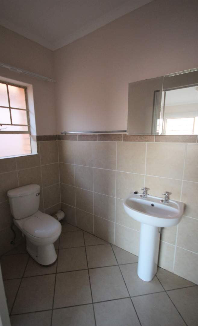 To Let 2 Bedroom Property for Rent in Hazeldean Gauteng