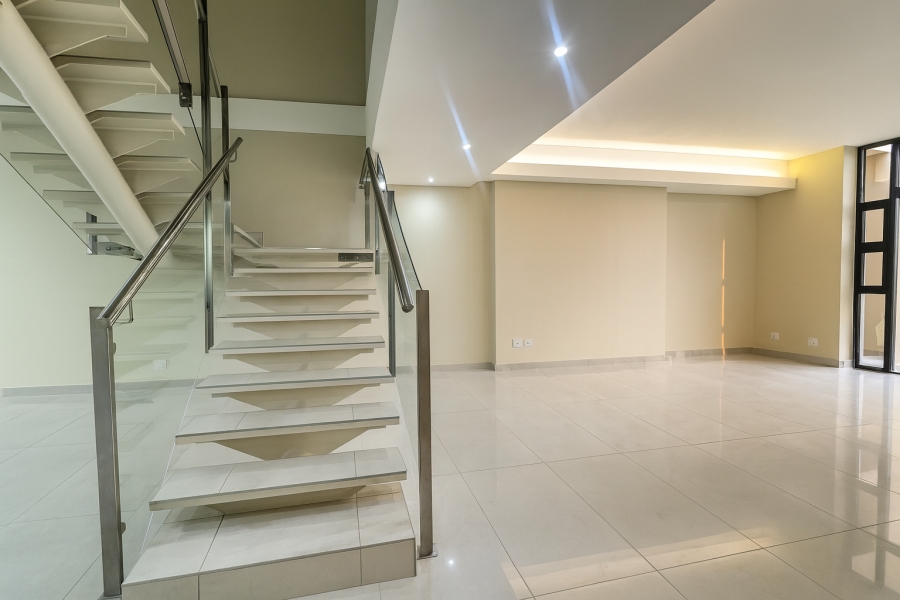 To Let 3 Bedroom Property for Rent in Houghton Gauteng