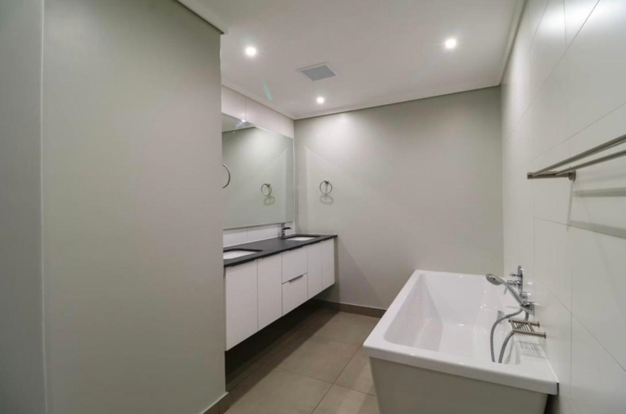 To Let 3 Bedroom Property for Rent in Olifantsfontein Gauteng