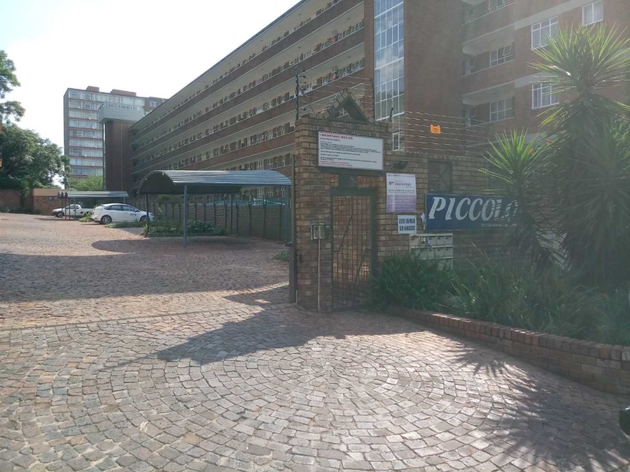2 Bedroom Property for Sale in Gezina Gauteng