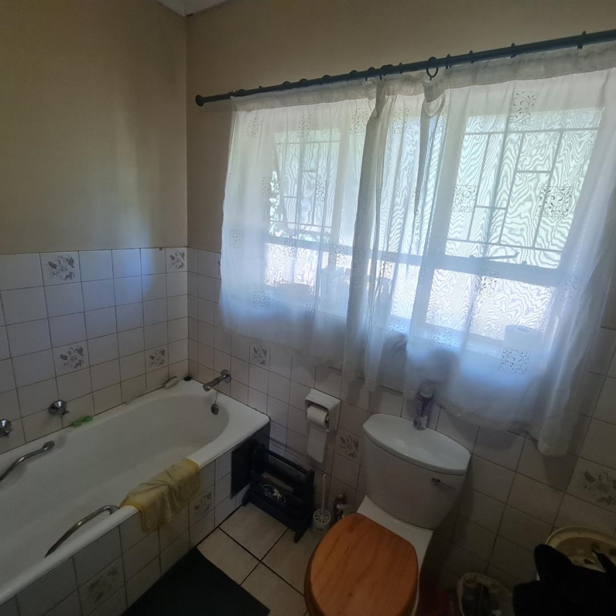 3 Bedroom Property for Sale in Pierre Van Ryneveld Gauteng