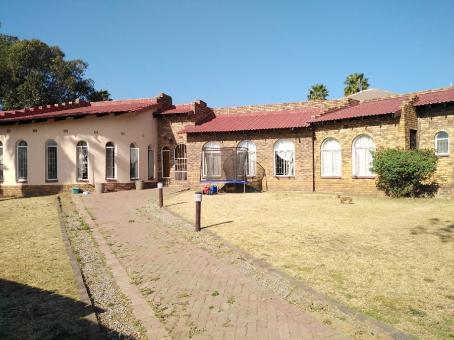 3 Bedroom Property for Sale in Edleen Gauteng