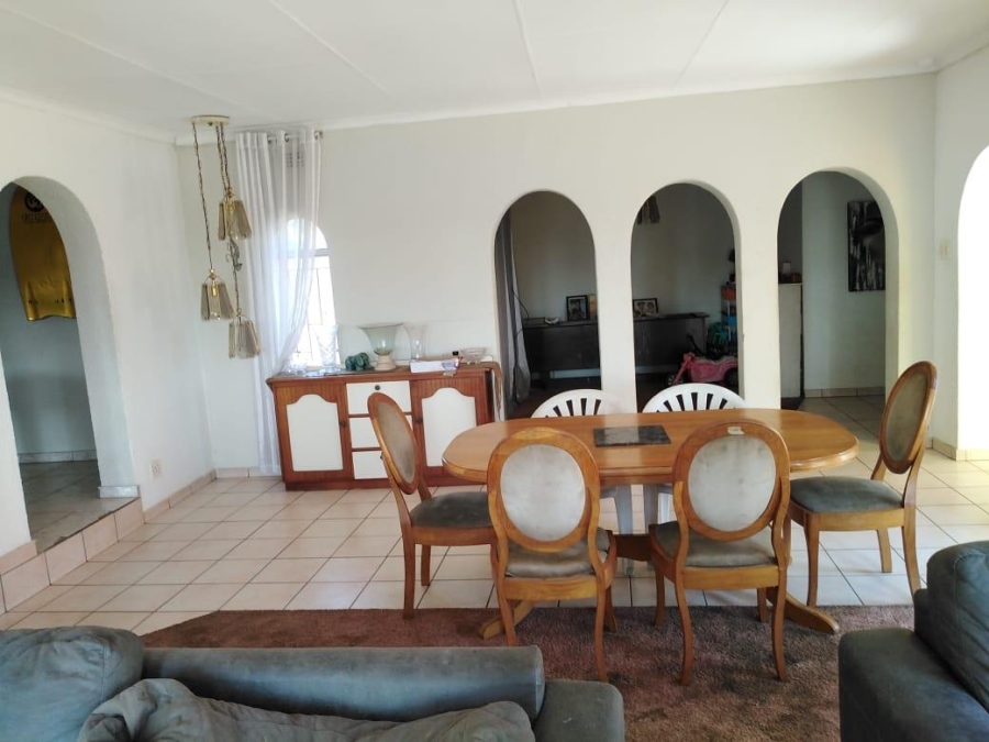 3 Bedroom Property for Sale in Edleen Gauteng