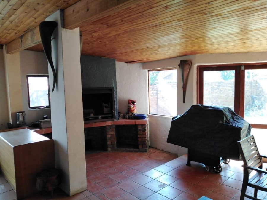 3 Bedroom Property for Sale in Edleen Gauteng