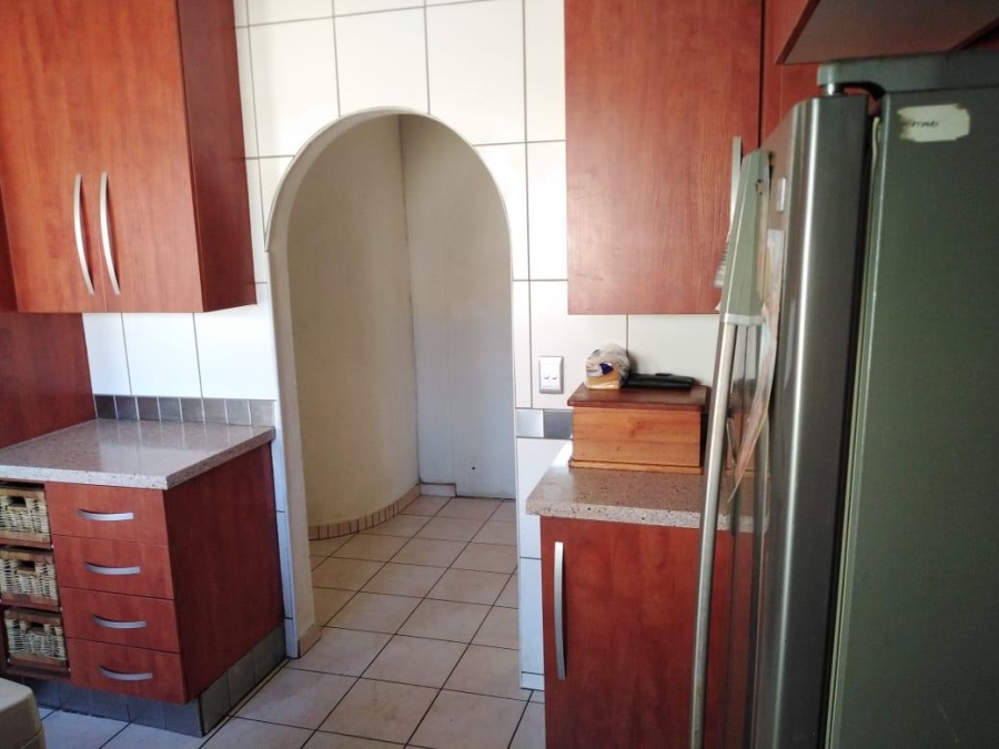 3 Bedroom Property for Sale in Edleen Gauteng
