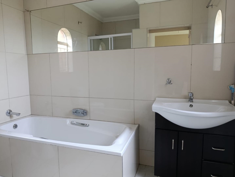 3 Bedroom Property for Sale in Edleen Gauteng