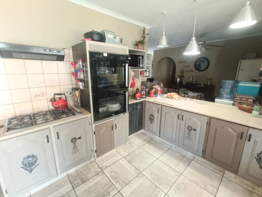 4 Bedroom Property for Sale in The Reeds Gauteng