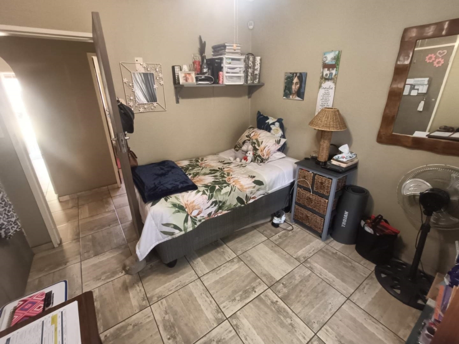 4 Bedroom Property for Sale in The Reeds Gauteng