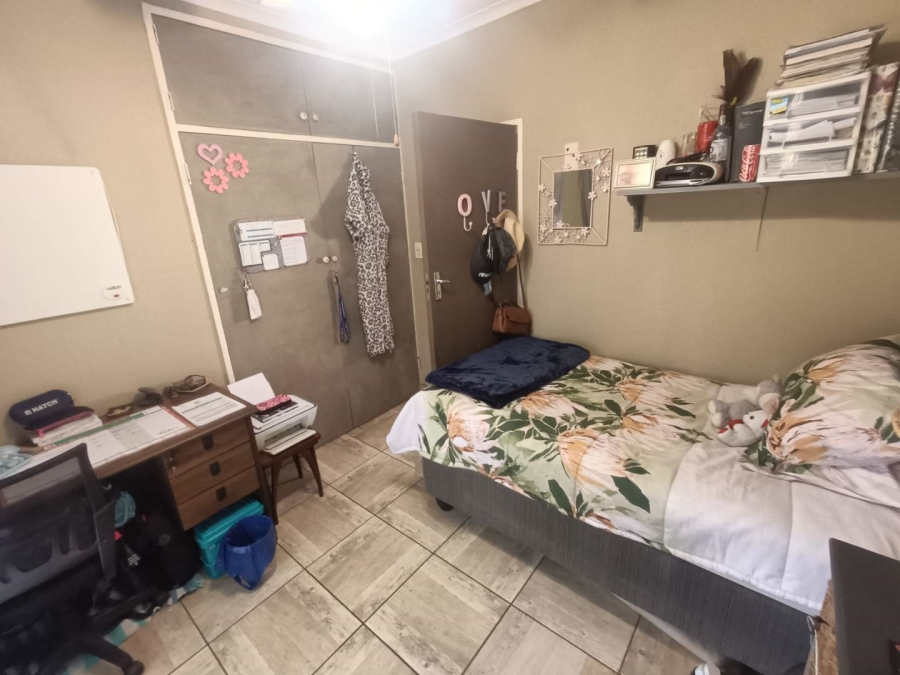4 Bedroom Property for Sale in The Reeds Gauteng