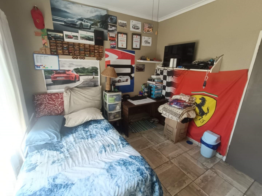 4 Bedroom Property for Sale in The Reeds Gauteng