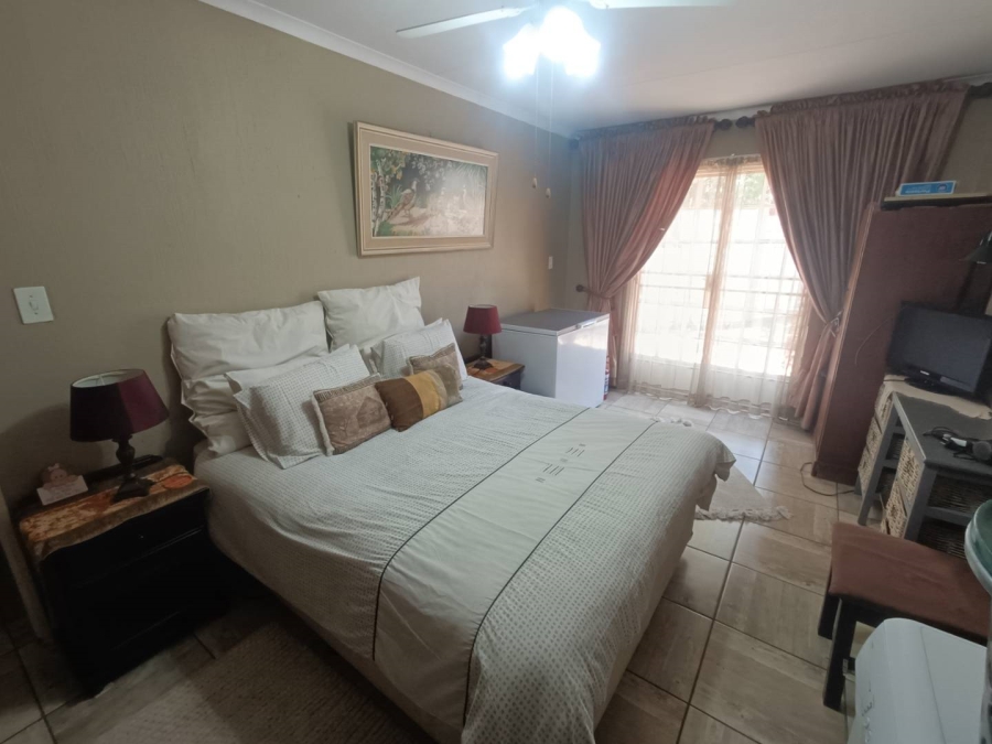 4 Bedroom Property for Sale in The Reeds Gauteng