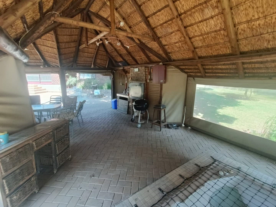 4 Bedroom Property for Sale in The Reeds Gauteng