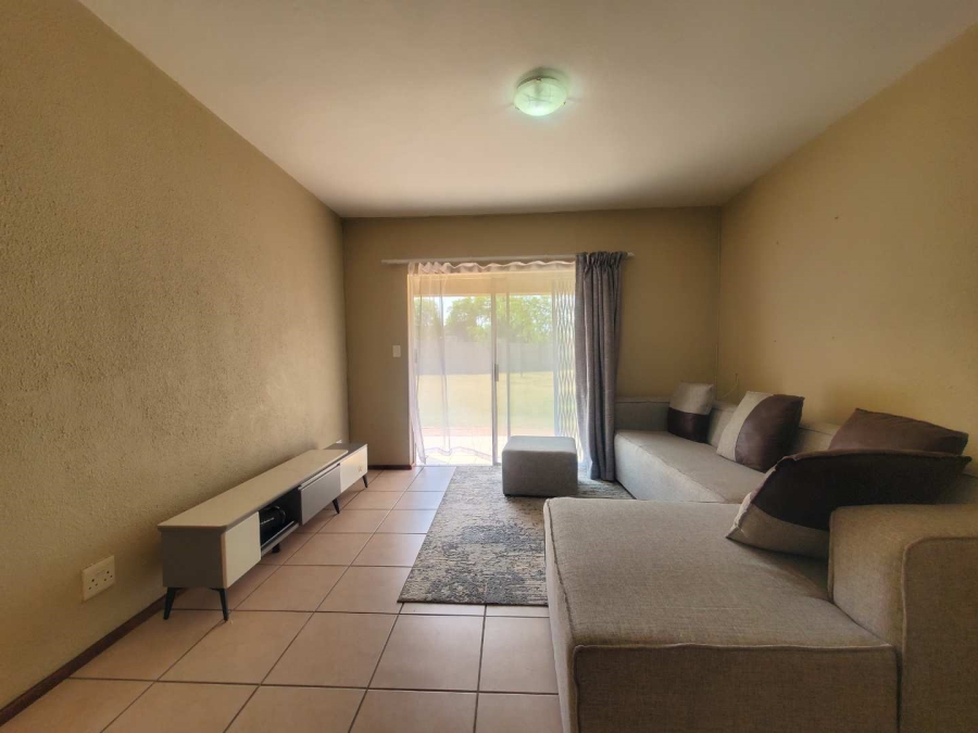 1 Bedroom Property for Sale in Willowbrook Gauteng