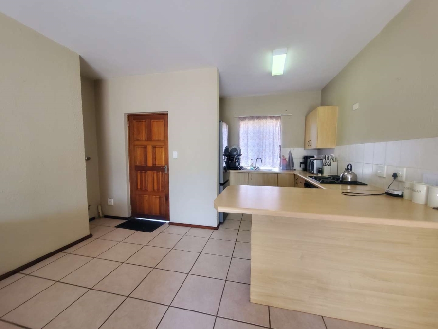 1 Bedroom Property for Sale in Willowbrook Gauteng