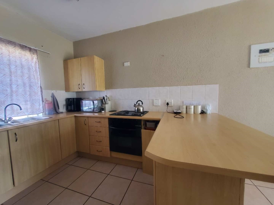 1 Bedroom Property for Sale in Willowbrook Gauteng