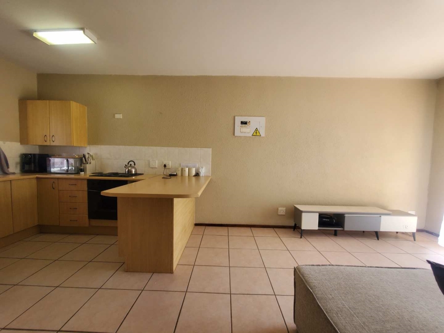 1 Bedroom Property for Sale in Willowbrook Gauteng