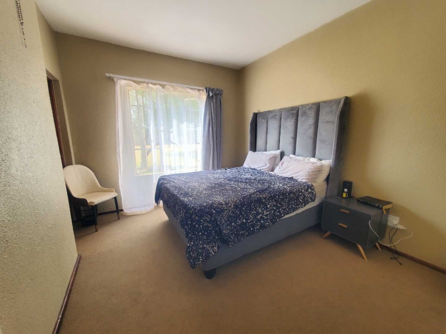 1 Bedroom Property for Sale in Willowbrook Gauteng