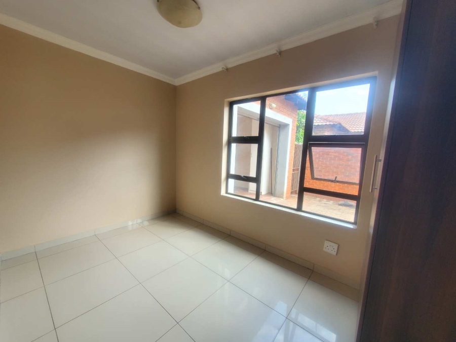 3 Bedroom Property for Sale in Groblerpark Gauteng