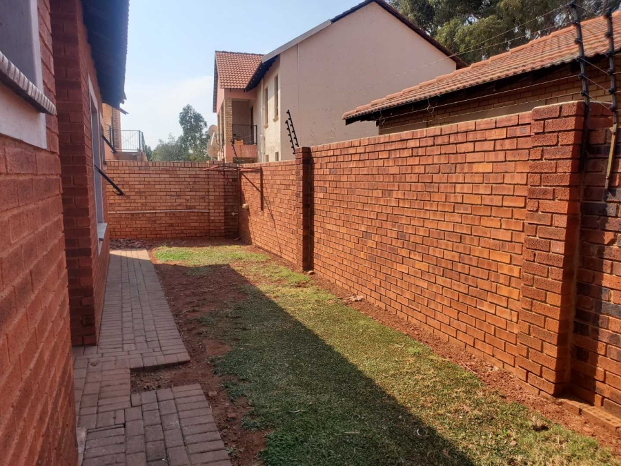 3 Bedroom Property for Sale in Groblerpark Gauteng