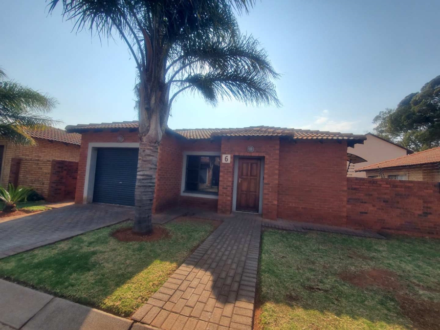 3 Bedroom Property for Sale in Groblerpark Gauteng