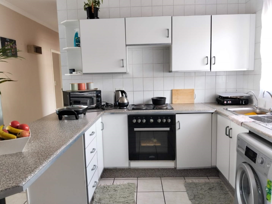 3 Bedroom Property for Sale in New Redruth Gauteng