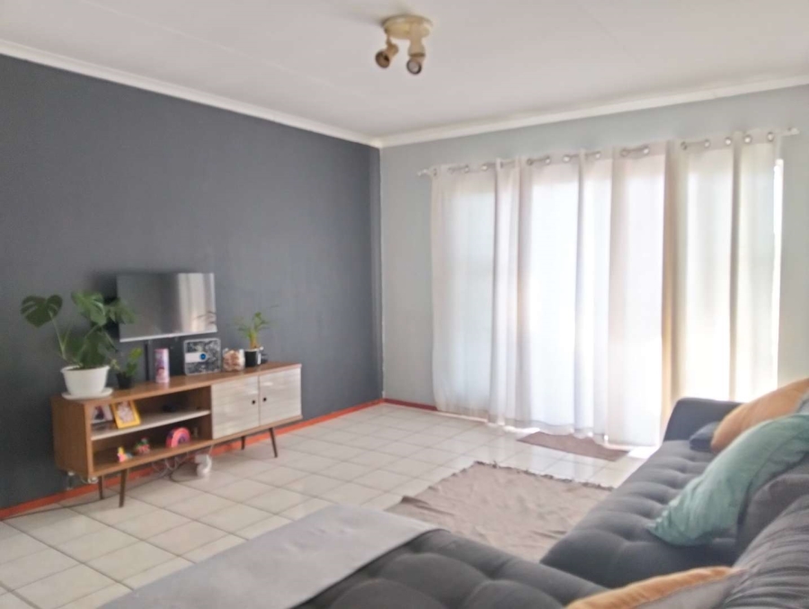 3 Bedroom Property for Sale in New Redruth Gauteng