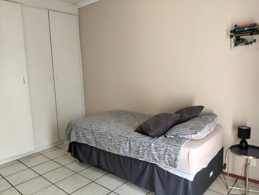 3 Bedroom Property for Sale in New Redruth Gauteng