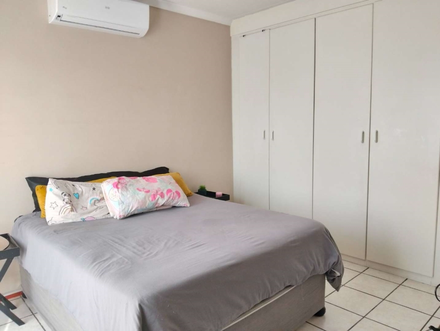 3 Bedroom Property for Sale in New Redruth Gauteng