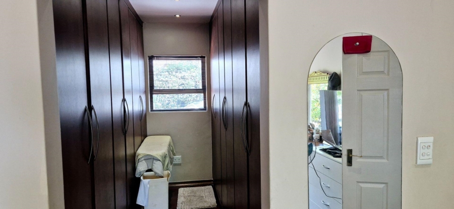 3 Bedroom Property for Sale in Robertsham Gauteng