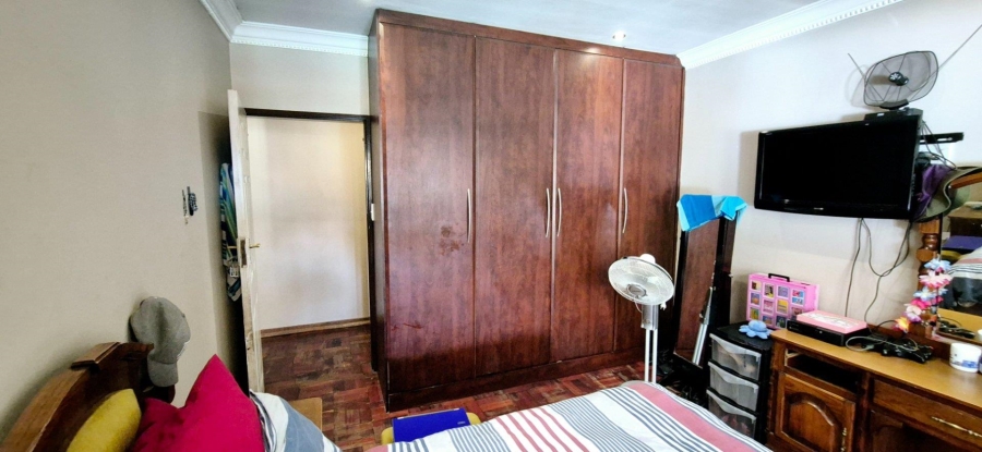 3 Bedroom Property for Sale in Robertsham Gauteng