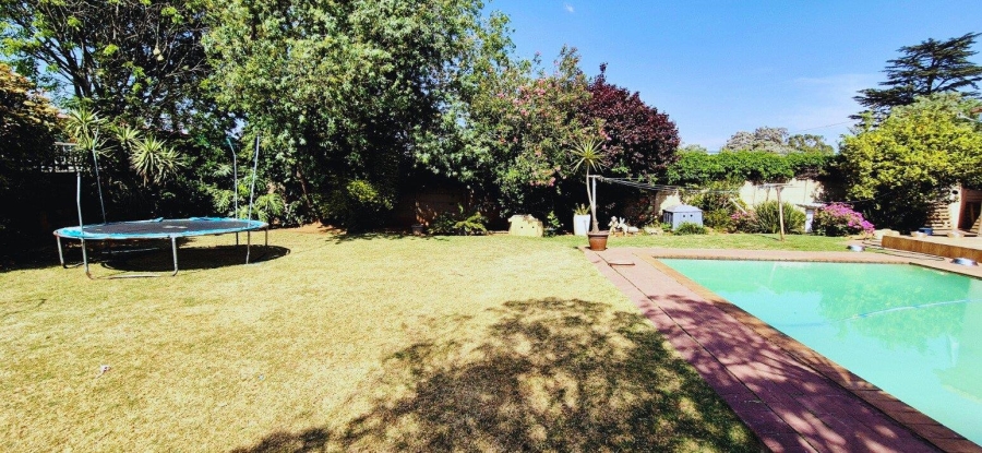 3 Bedroom Property for Sale in Robertsham Gauteng