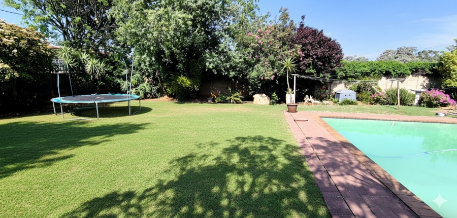 3 Bedroom Property for Sale in Robertsham Gauteng