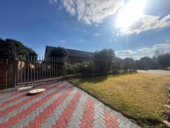 4 Bedroom Property for Sale in Randhart Gauteng