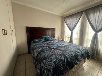 2 Bedroom Property for Sale in Verwoerdpark Gauteng