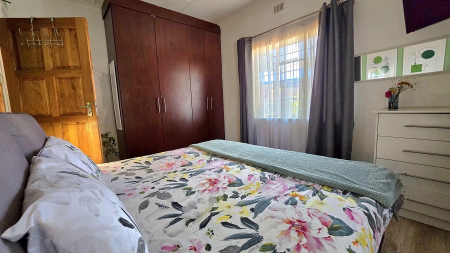 2 Bedroom Property for Sale in Florentia Gauteng