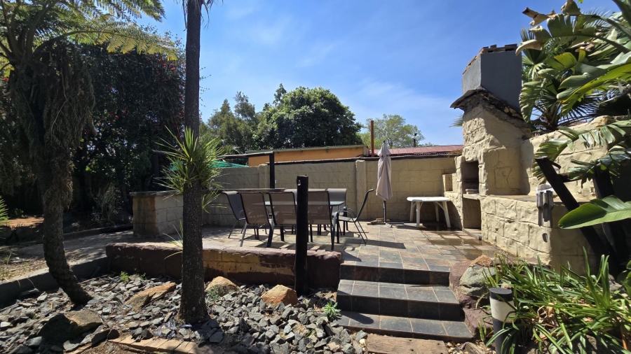 2 Bedroom Property for Sale in Florentia Gauteng