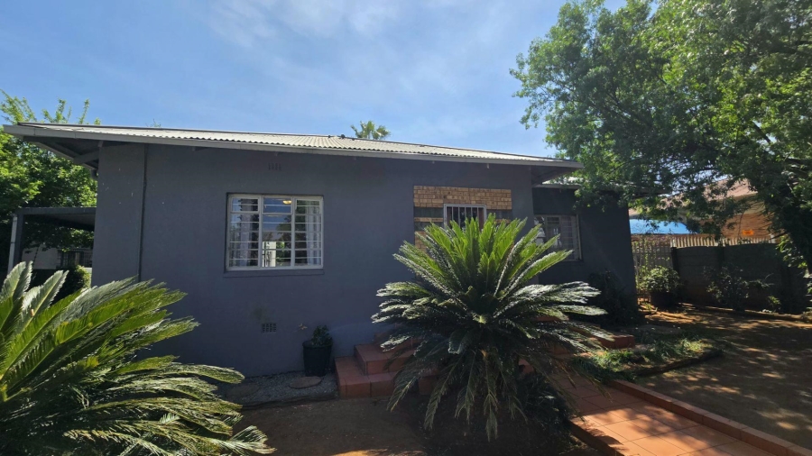2 Bedroom Property for Sale in Florentia Gauteng