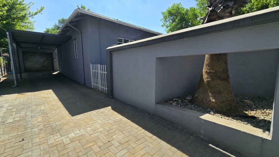 2 Bedroom Property for Sale in Florentia Gauteng