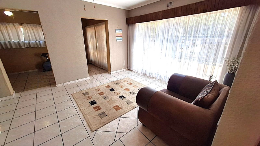 4 Bedroom Property for Sale in Mayberry Park Gauteng