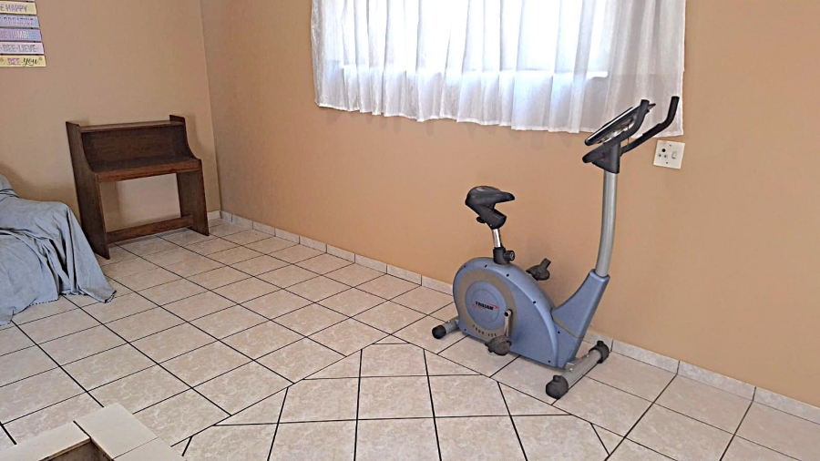 4 Bedroom Property for Sale in Mayberry Park Gauteng
