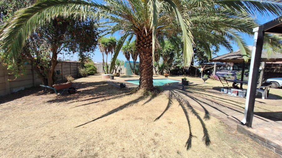 4 Bedroom Property for Sale in Mayberry Park Gauteng