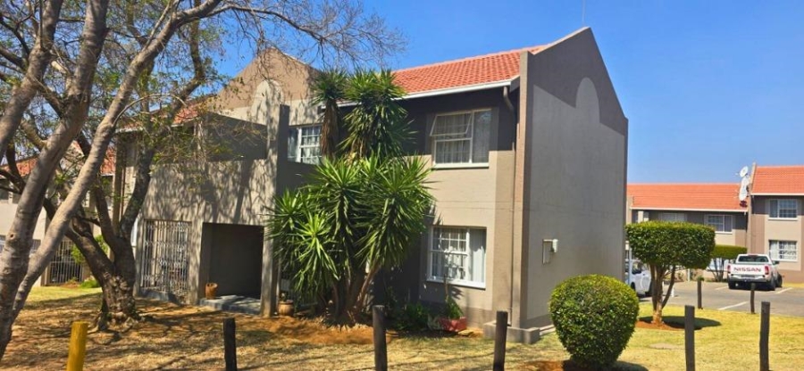 2 Bedroom Property for Sale in Meyersdal Gauteng