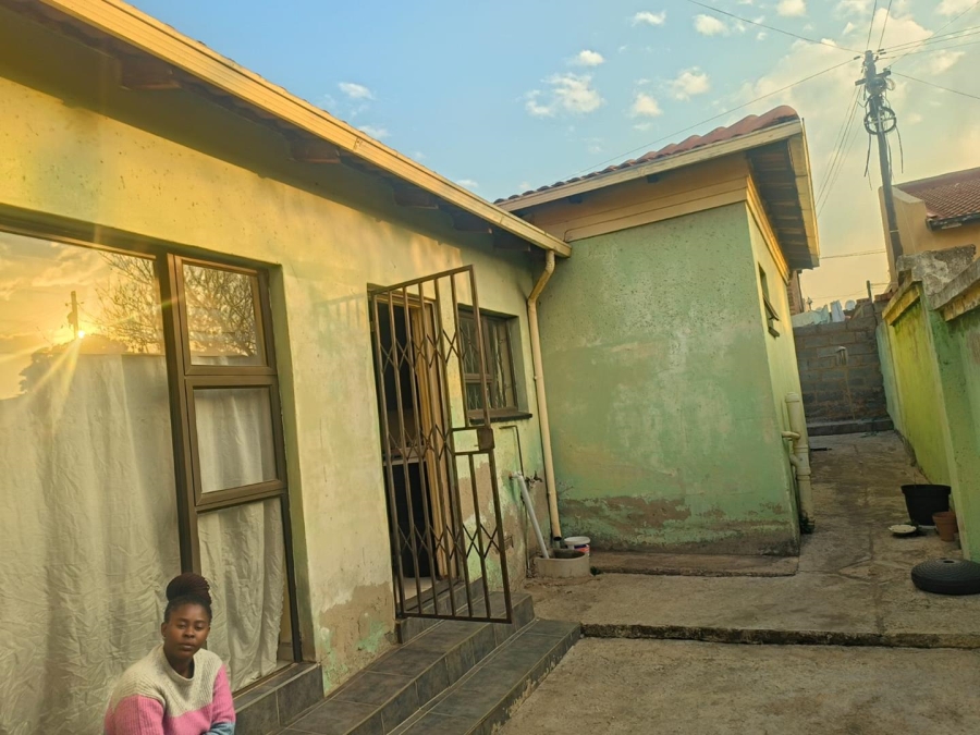 3 Bedroom Property for Sale in Meadowlands Gauteng