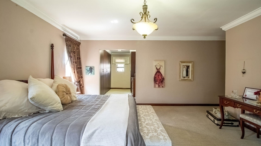 4 Bedroom Property for Sale in Lakefield Gauteng