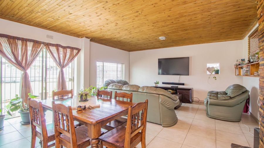3 Bedroom Property for Sale in Sherwood Gardens Gauteng