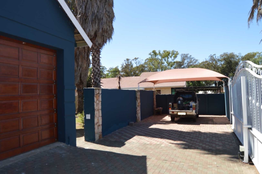 4 Bedroom Property for Sale in Randhart Gauteng