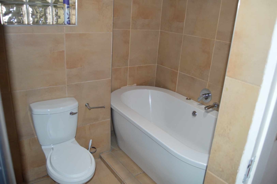 4 Bedroom Property for Sale in Randhart Gauteng