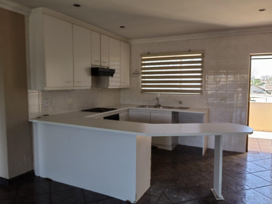 2 Bedroom Property for Sale in Raceview Gauteng